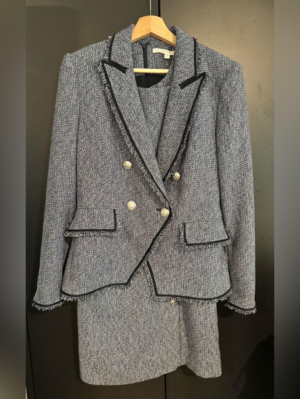 2 piece Veronica Beard Tweed Suit: Frisco Jacket Sz 6 & Cutler Mini Dress Sz 4